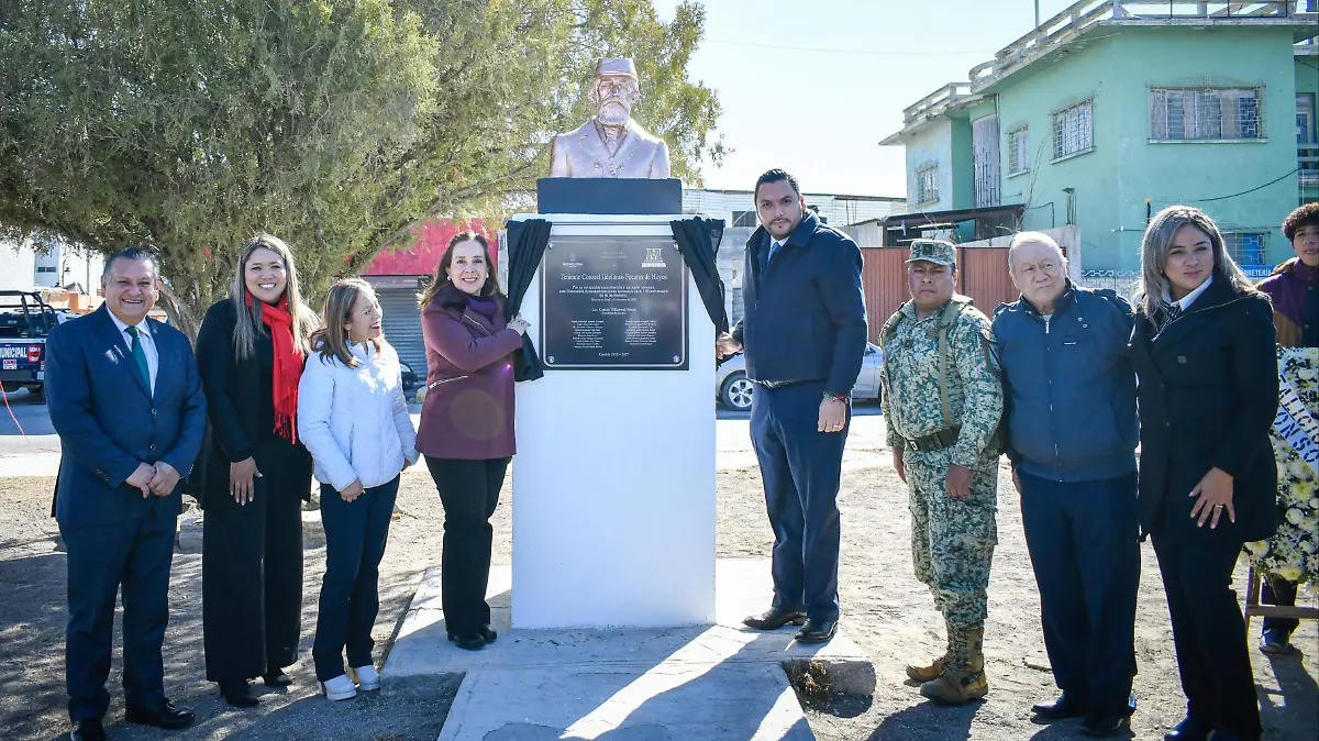 homenaje a Ildefonso Fuentes de Hoyos